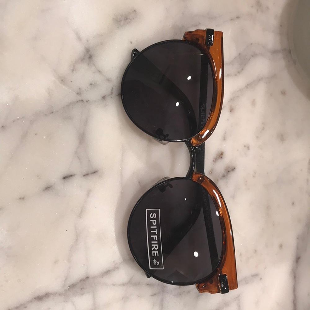 Spitfire London Weather sunnies